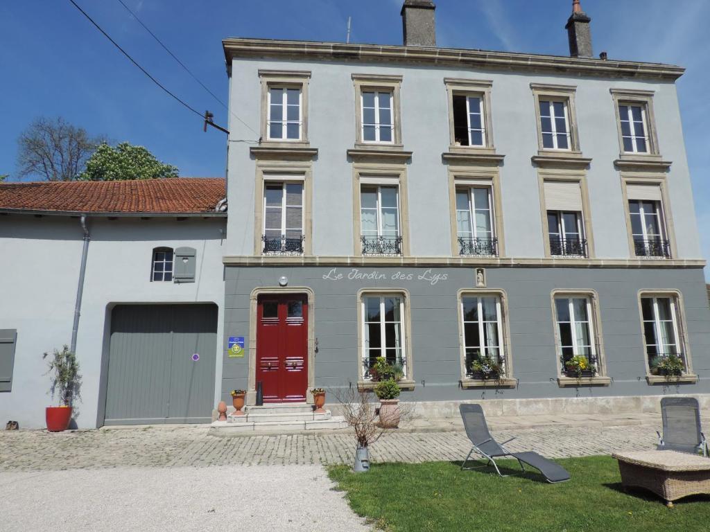 Le Jardin Des Lys Bed and Breakfast Gemmelaincourt Exterior foto
